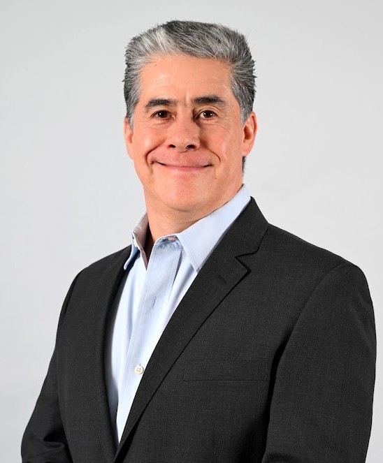 Retrato profesional de Daniel González